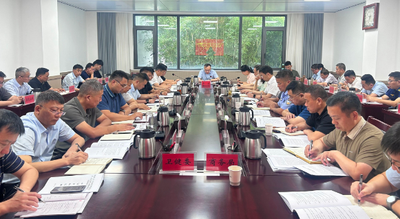 怀远县2026年城市管理委员会第一次会议暨文明城市建设工作推进会召开