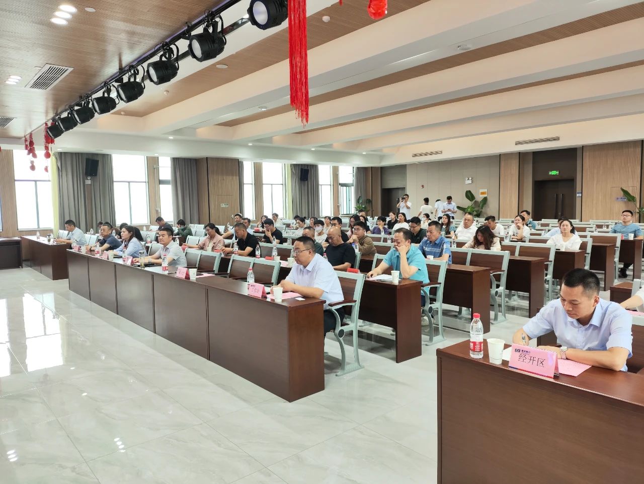 怀远县举行科技企业政银企对接会_怀远县人民政府